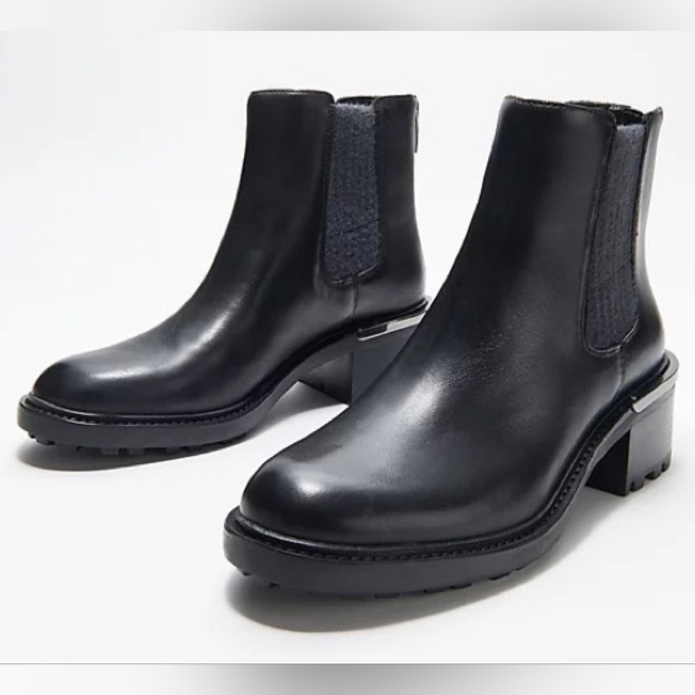 Vince Camuto Black KELIVENA Chelsea Ankle Boots Size 8.5